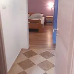 Antonio Apartment