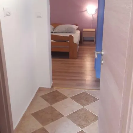 Antonio Apartment