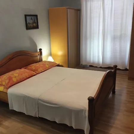 Antonio * Stari Grad (Hvar)