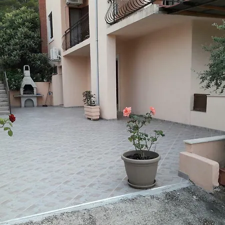 Διαμέρισμα Antonio *