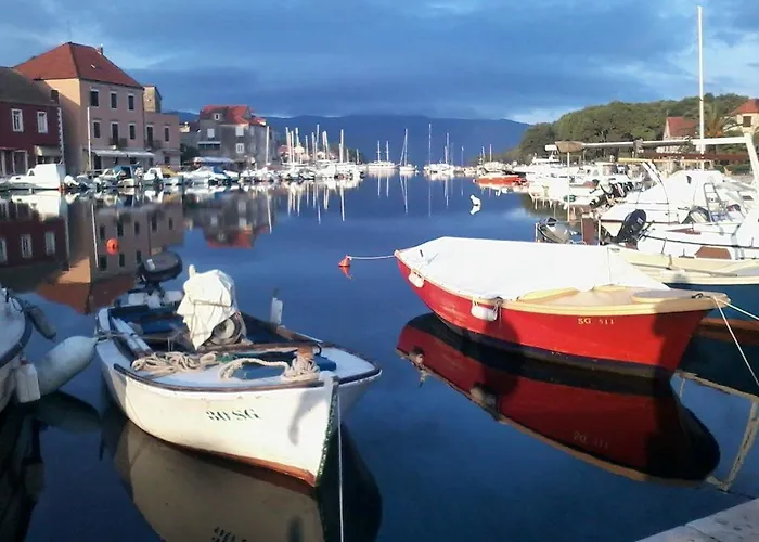 Antonio Stari Grad (Hvar)